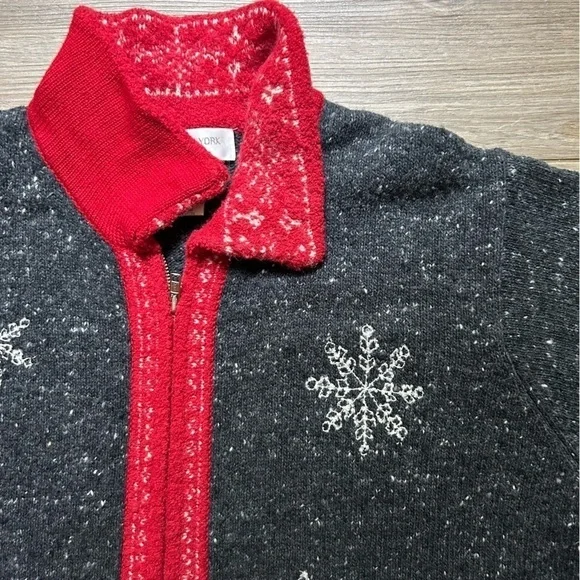 Jones New York | Wool Christmas Zip-Up Sweater w Snowflake Pattern (2X) - Picture 5 of 12